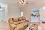 803 Cotswold Court - Photo 13