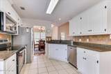 803 Cotswold Court - Photo 21