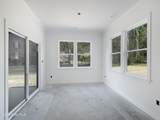 917 Maggie Lane - Photo 10