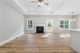185 Shagbark Court - Photo 8