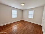 901 Andrews Avenue - Photo 11