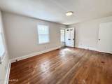 901 Andrews Avenue - Photo 5