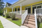 303 Creekview Drive - Photo 14