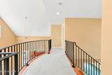 303 Creekview Drive - Photo 38