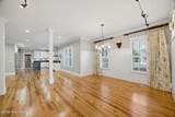 319 Nash Street - Photo 5