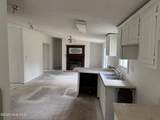 1118 Henderson Road - Photo 3