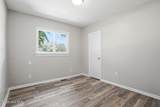 810 Country Club Drive - Photo 13