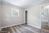 810 Country Club Drive - Photo 15