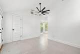 2208 Carlton Avenue - Photo 35