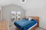 3076 Easton Drive - Photo 16
