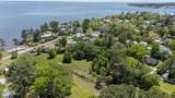 360 Vandemere Street - Photo 2