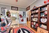 602 Branett Way - Photo 24