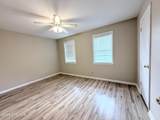 2001 Lee Street - Photo 16