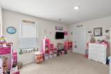 3217 Carmine Avenue - Photo 29