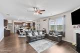 3217 Carmine Avenue - Photo 9