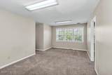 585 Robinson Avenue - Photo 16