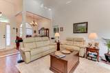 4895 Somerset Drive - Photo 11