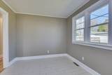 302 Burgess Drive - Photo 16