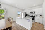 1199 Queensland Lane - Photo 10