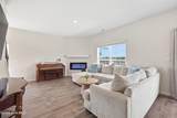 1199 Queensland Lane - Photo 18