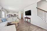 1199 Queensland Lane - Photo 19