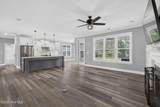 646 Crown Pointe Drive - Photo 14