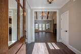112 Elliott Circle - Photo 4