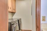 2918 Foxhall Circle - Photo 29