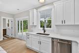 2303 Chestnut Street - Photo 19