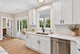 2303 Chestnut Street - Photo 3