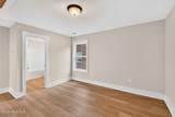 2303 Chestnut Street - Photo 34