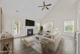 37 Twisted Oak Court - Photo 5