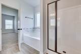 1014 Gregory Landing Drive - Photo 29