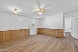 121 Woodcroft Lane - Photo 17