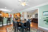 728 Surrey Court - Photo 16