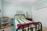 728 Surrey Court - Photo 37