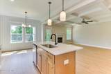 5550 Sweetwater Drive - Photo 15