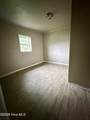 207 Peterson Street - Photo 8