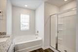 710 Hollis Avenue - Photo 13
