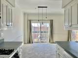 212 Middle Street - Photo 4