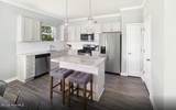 408 La Mer Loop - Photo 2