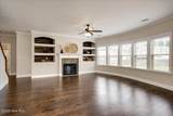 2621 Kirby Avenue - Photo 8