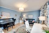 1356 Montrose Place - Photo 10