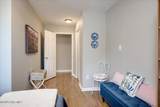 1356 Montrose Place - Photo 37
