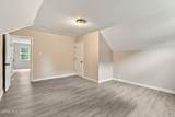 767 Pondview Court - Photo 27