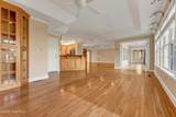240 Drake Landing - Photo 12