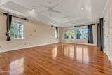 240 Drake Landing - Photo 15