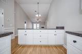 304 York Lane - Photo 10