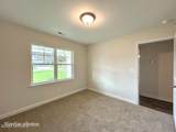 511 Large Oak Drive - Photo 33