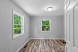 100 Banks Street - Photo 14